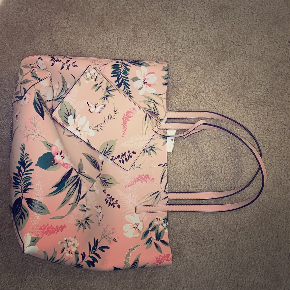 NEW! Kate Spade reversible bag with small coin